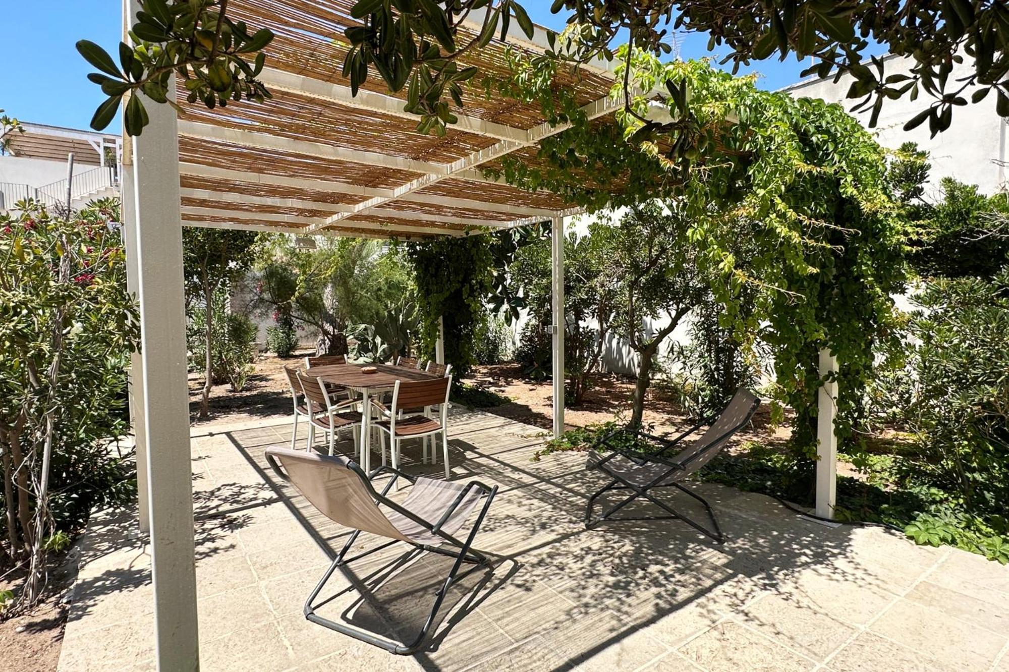 Villa Layla On The Beach Torre Lapillo Exterior foto