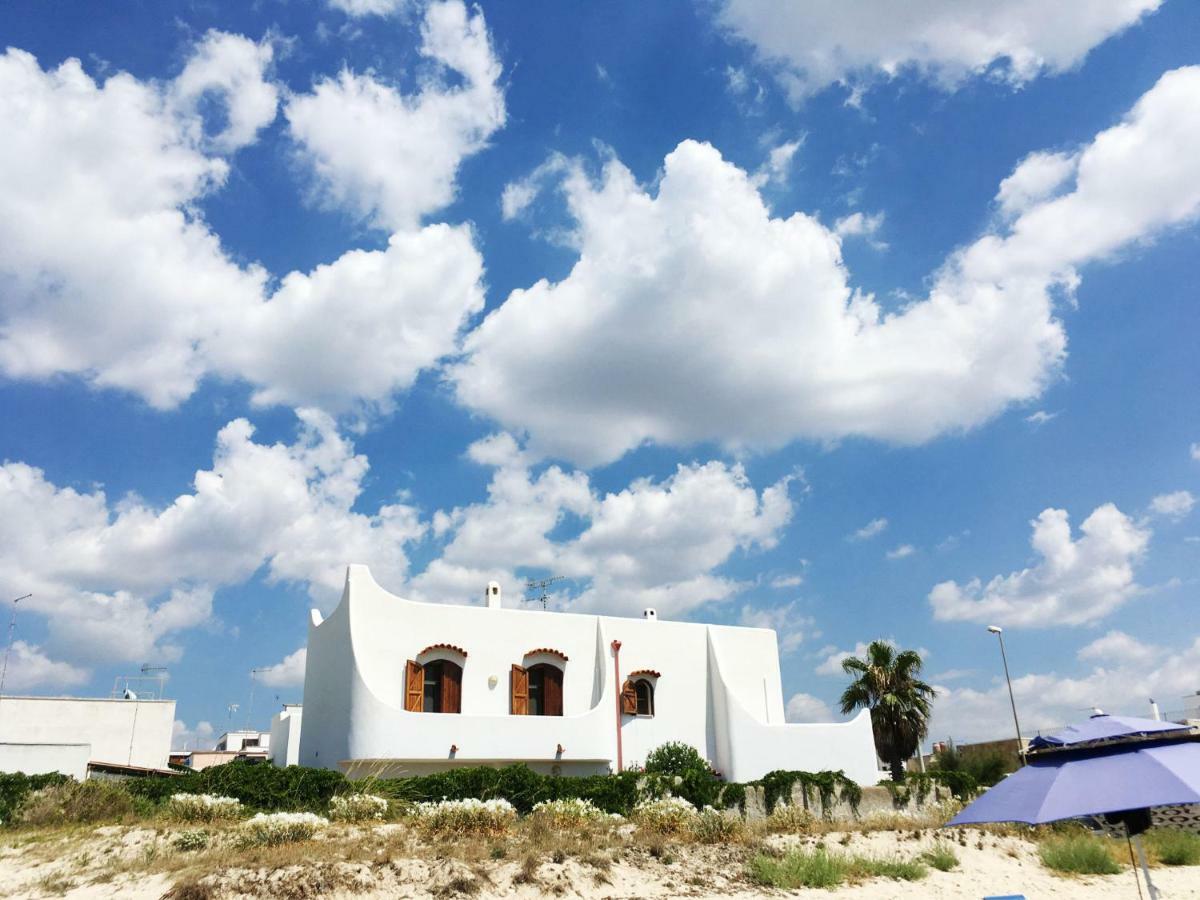 Villa Layla On The Beach Torre Lapillo Exterior foto